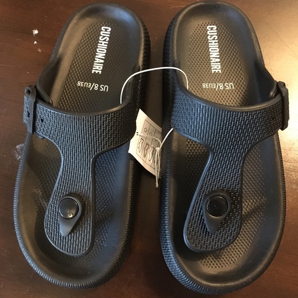 Cushionaire Black Slide Sandals NWT - Picture 4 of 12